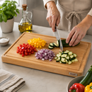 Bisetti Beechwood Cutting Board With Juice Groove & Non-Skid Feet, 19.6 x 13.7 x 1.5 Inches | Made in Italy