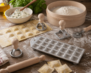 Bisetti complete pasta kit for making homemade ravioli. Bisetti-USA.