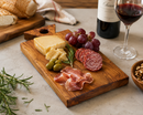 Bisetti Olive Wood Cutting Board with Triangular Handle – 10.5 × 5.7 × 0.5 Inches | Made in Italy